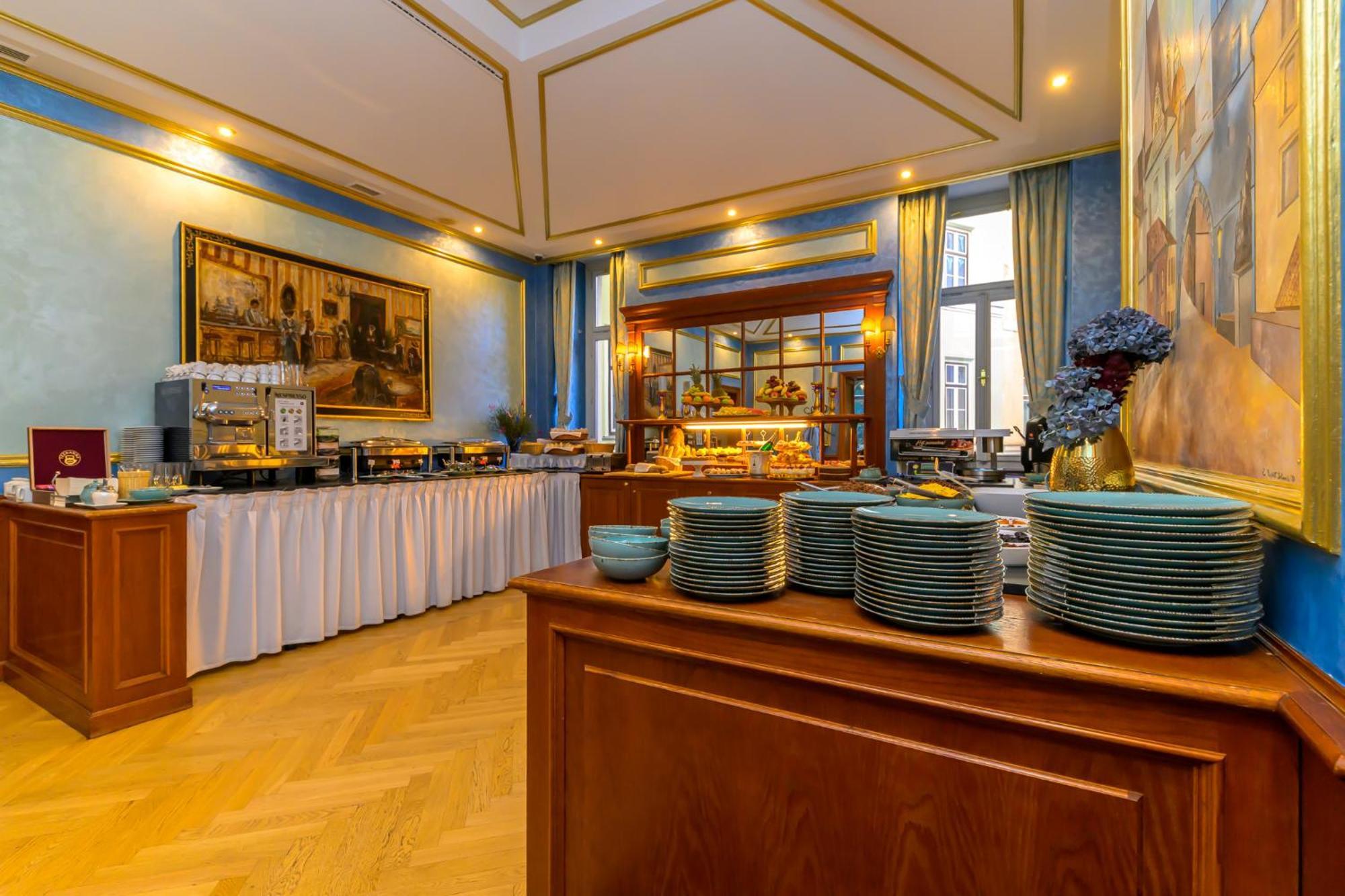 Hotel Kinsky Fountain Praga Exterior foto