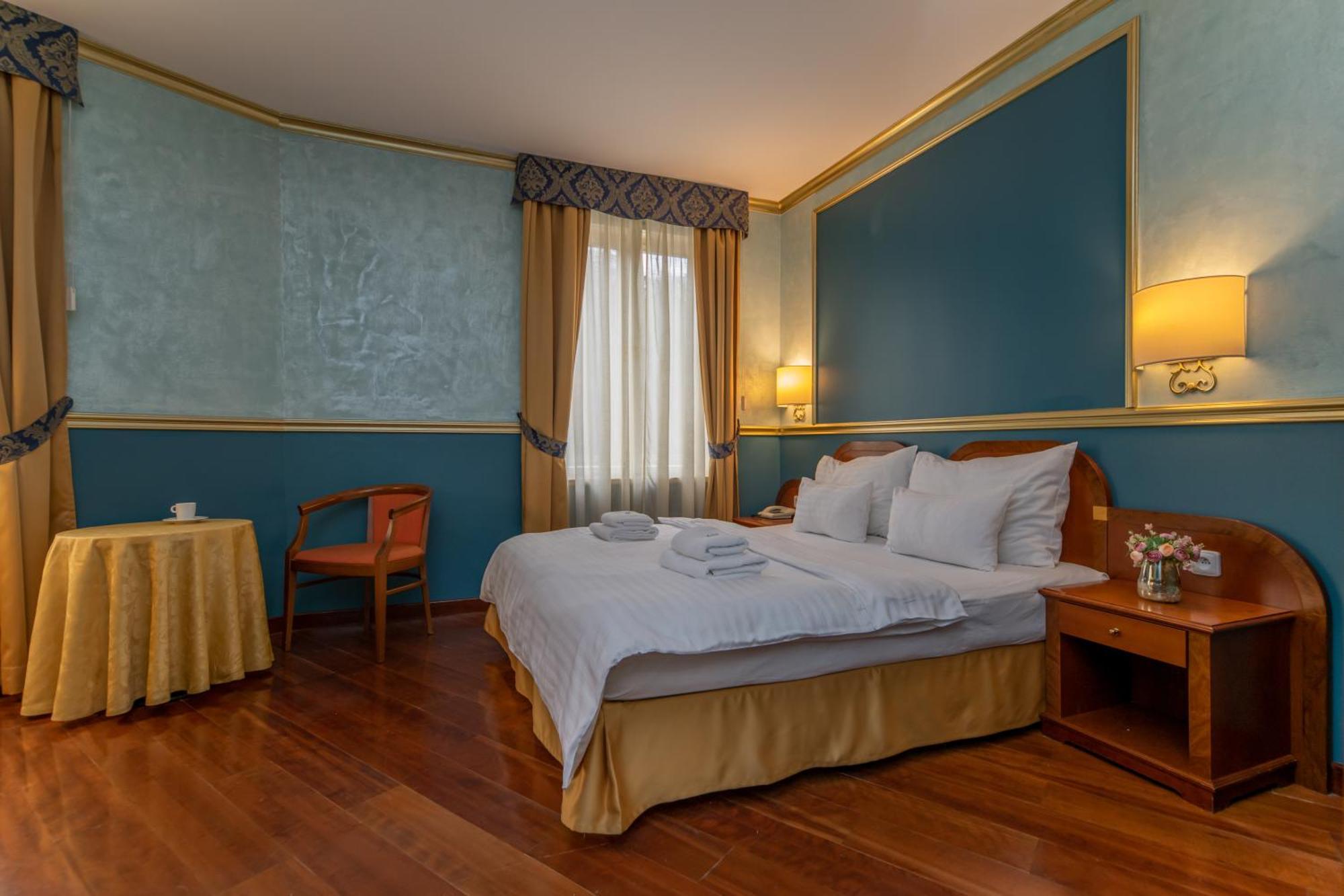 Hotel Kinsky Fountain Praga Exterior foto