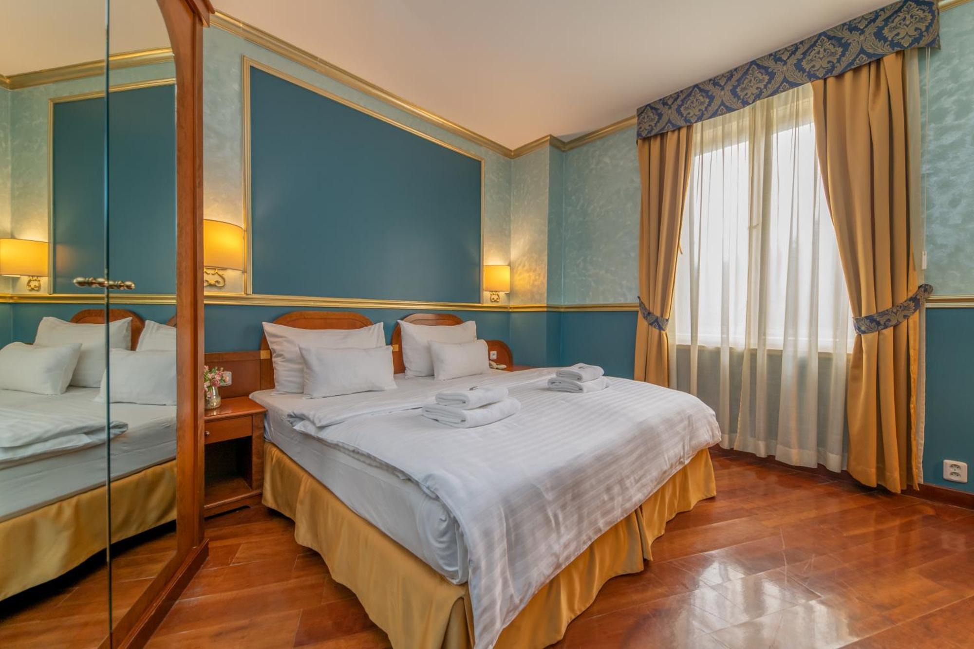 Hotel Kinsky Fountain Praga Exterior foto