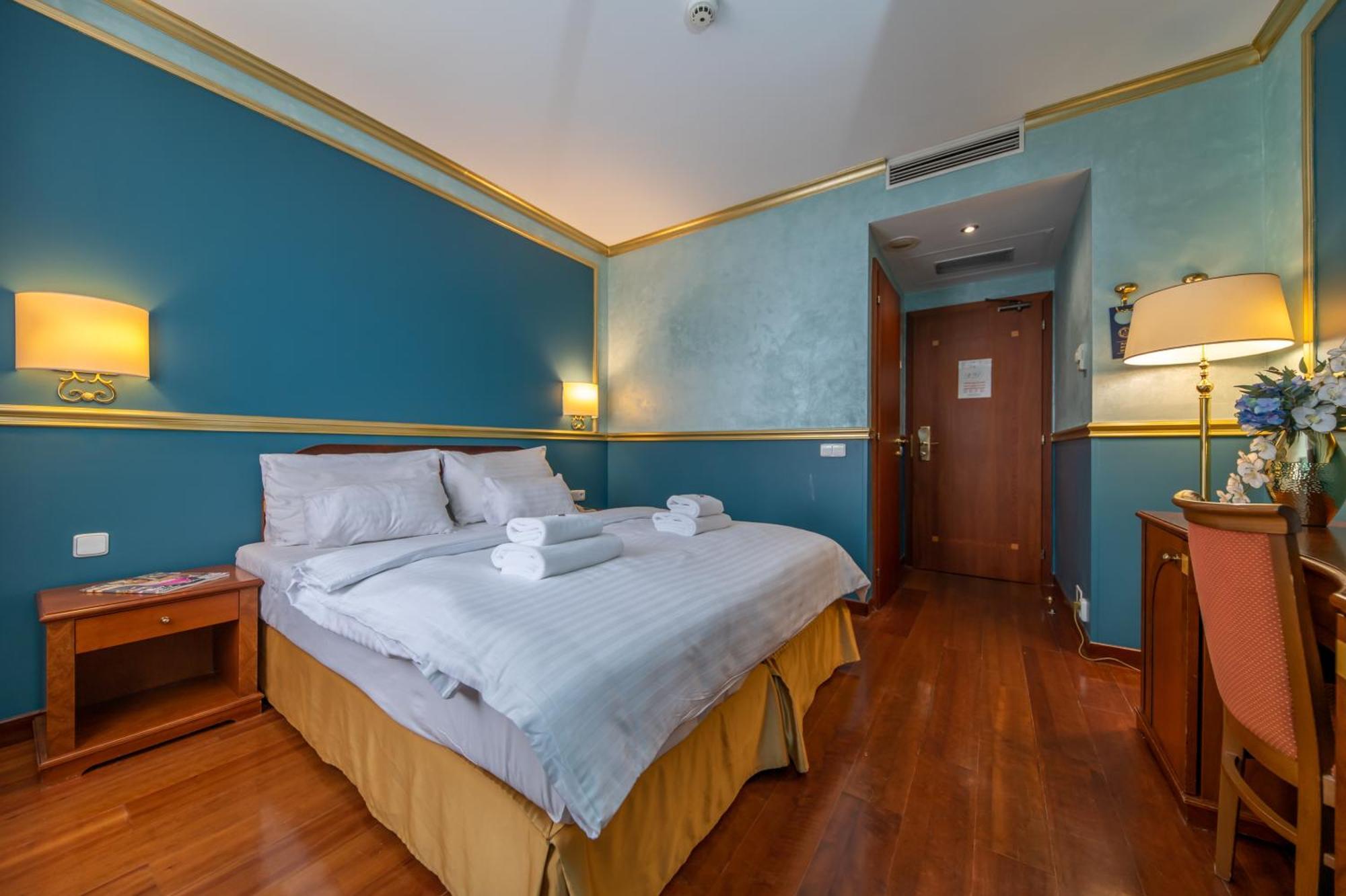 Hotel Kinsky Fountain Praga Exterior foto