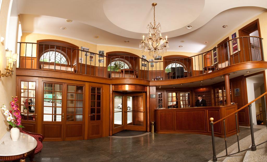 Hotel Kinsky Fountain Praga Exterior foto